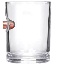 Lade das Bild in den Galerie-Viewer, Lucky Shot - Whiskyglas mit .45 Geschoss - MantisX.at