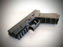 Lade das Bild in den Galerie-Viewer, RAIL ADAPTER GLOCK 17 &amp; 19 | GEN 3, 4 &amp; 5 - MantisX.at

